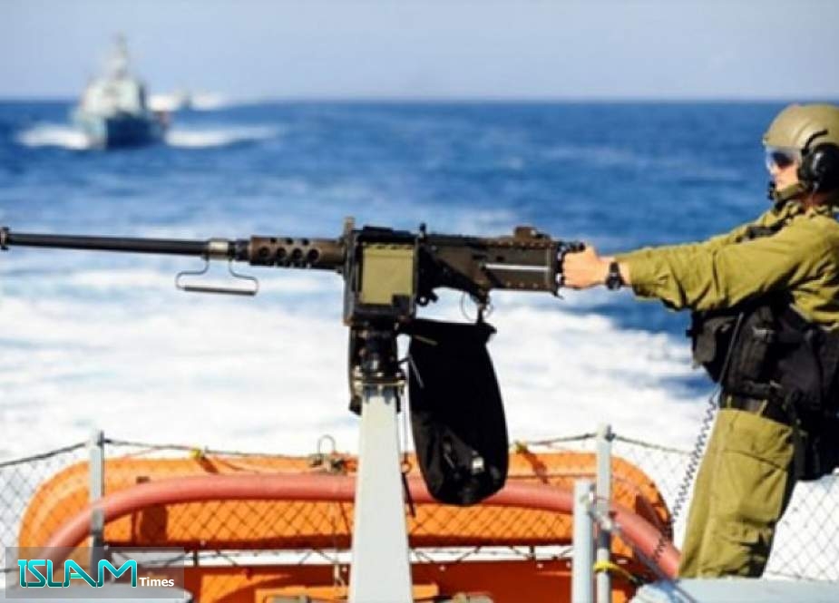 الاحتلال يستهدف الصيادين ببحر غزة