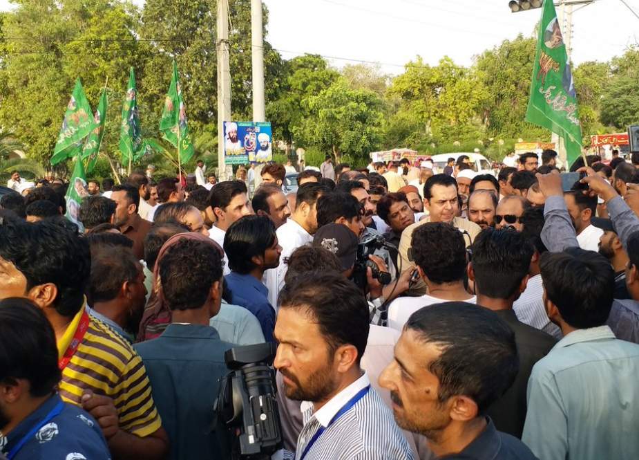فیصل آباد سمیت مختلف علاقوں میں لیگی کارکنوں کی پکڑ دھکڑ شروع