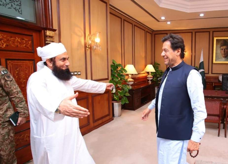 مولانا طارق جمیل کی وفد کے ہمراہ عمران خان سے ملاقات