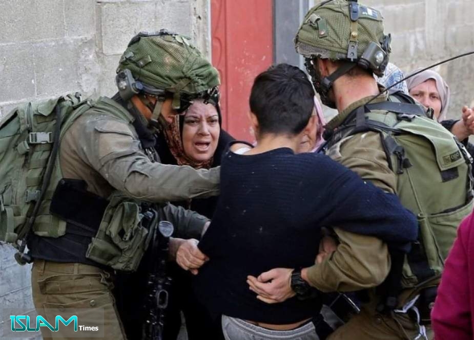 Israeli forces summon Palestinian kid for interrogation over stone throwing