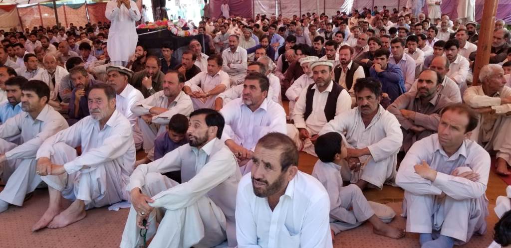 تحریک حسینی کیجانب سے منعقدہ برسی میں شہید کے علاقائی پروانوں کے علاوہ ملک بھر سے انکے متوالوں نے شرکت کی