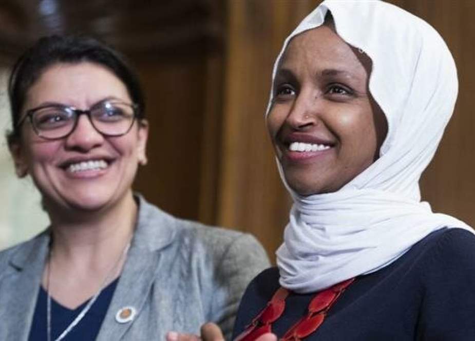 US Muslim congresswomen Rashida Tlaib (L) and Ilhan Omar.jpg
