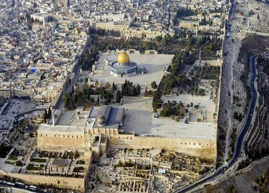 Tentara Israel Bubarkan Solat Idul Adha di Masjid Al Aqsa