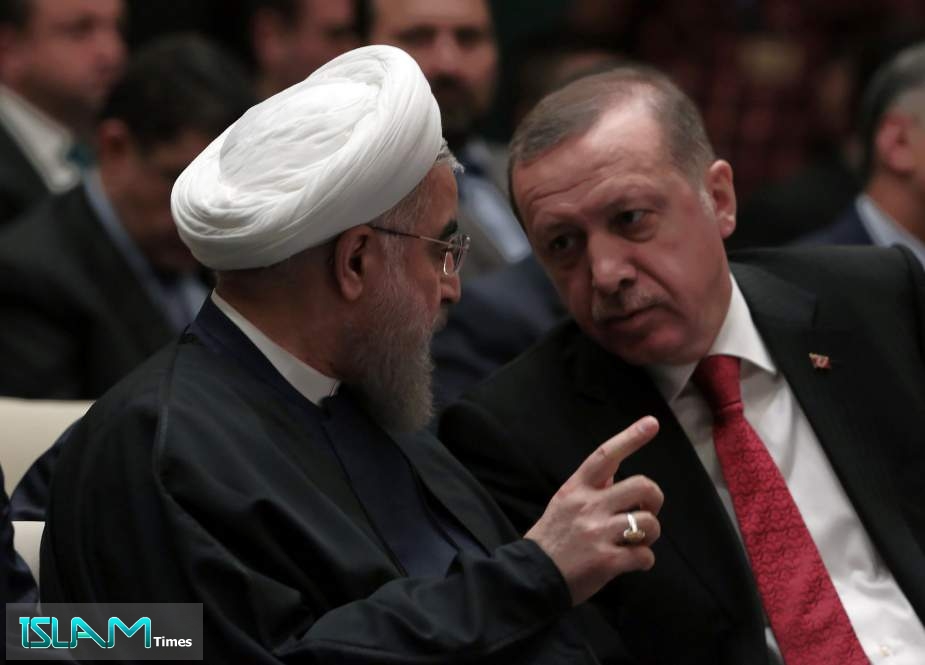 Iranian President Hasan Rouhani with Turkish President Recep Tayyib Erdogan