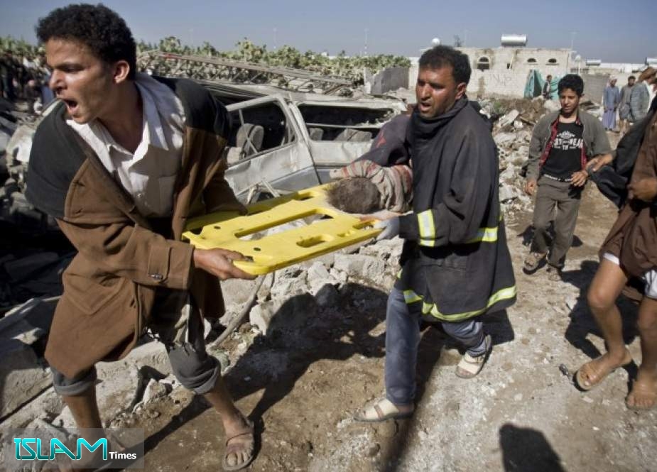 Saudi air raids strike Yemeni civilians