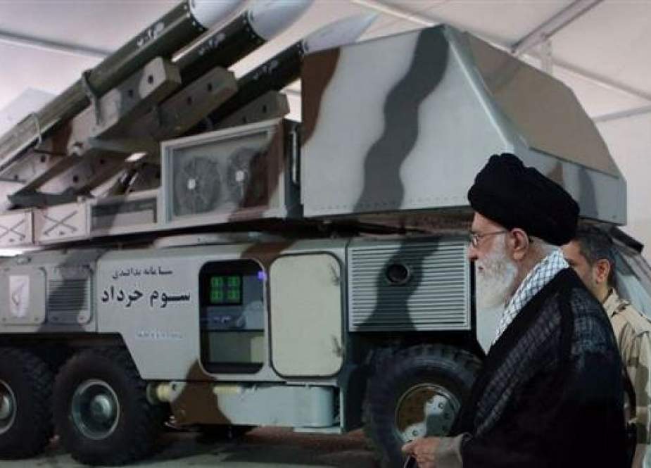 Ayatollah Khamenei inspects Iran