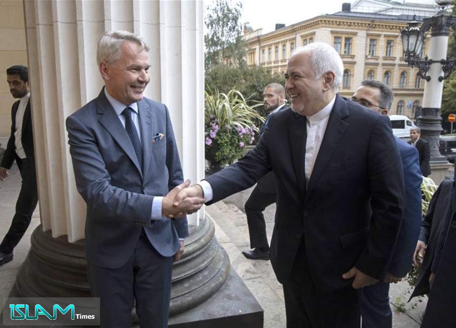 The Foreign Minister of Finland Pekka Haavisto and Foreign Minister of Iran Mohammed Javad Zari