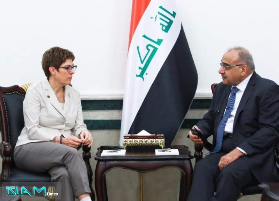 وزيرة الدفاع الألمانية تلتقي عبد المهدي في بغداد