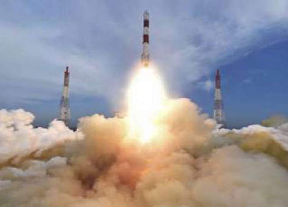 توسعه فضایی هند: ماهواره هندی در مدار ماه قرار گرقت