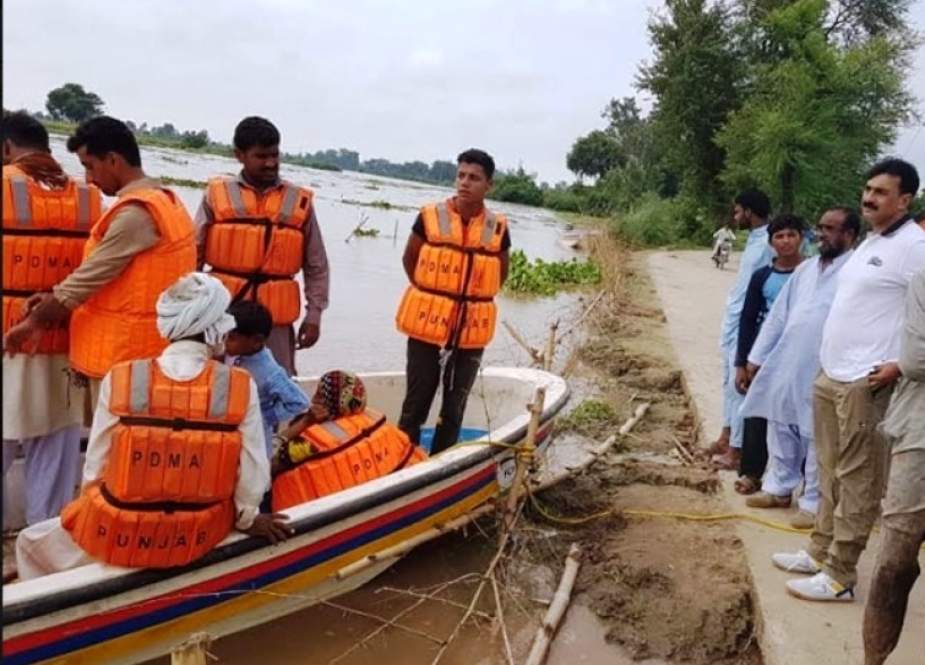 دریائے ستلج میں سیلاب کے خطرات منڈلانے لگے، صوبائی وزیر اختر ملک کا ڈپٹی کمشنر کے ہمراہ دورہ