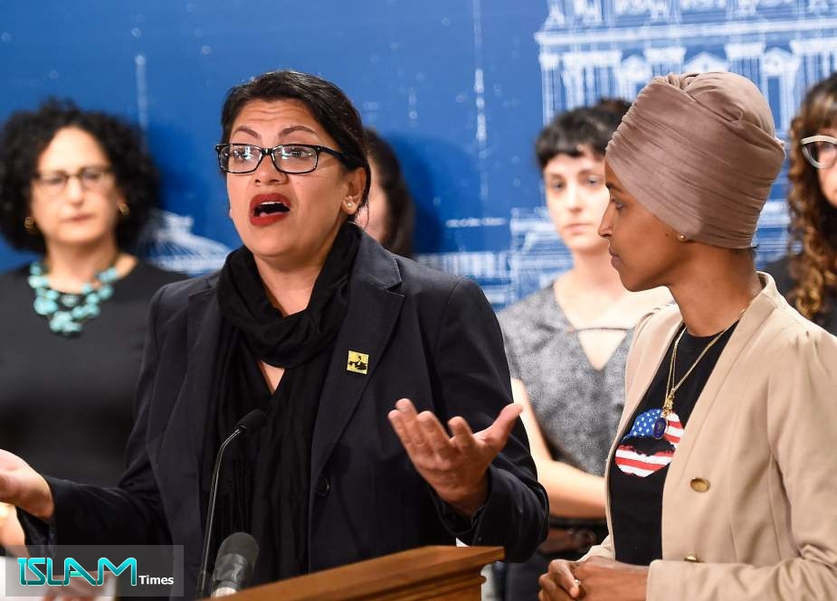 US Reps. Ilhan Omar and Rashida Tlaib hold a news conference on August 19, 2019