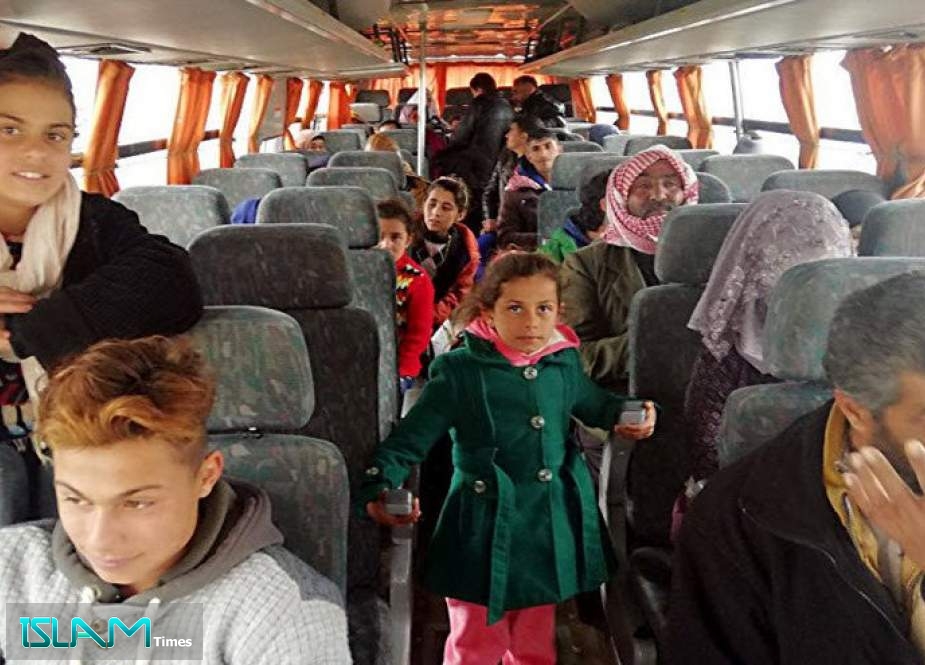 عودة أكثر من ألف لاجئ إلى سوريا