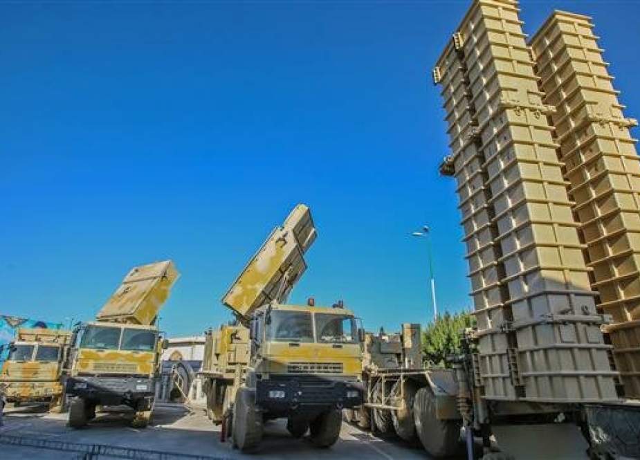 Iranian-made air defense missile system Bavar 373.jpg