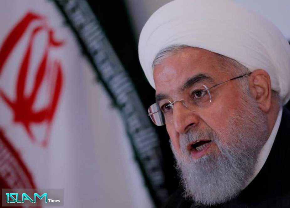 روحاني: سنجعل العدو ييأس من تحقيق أهدافه