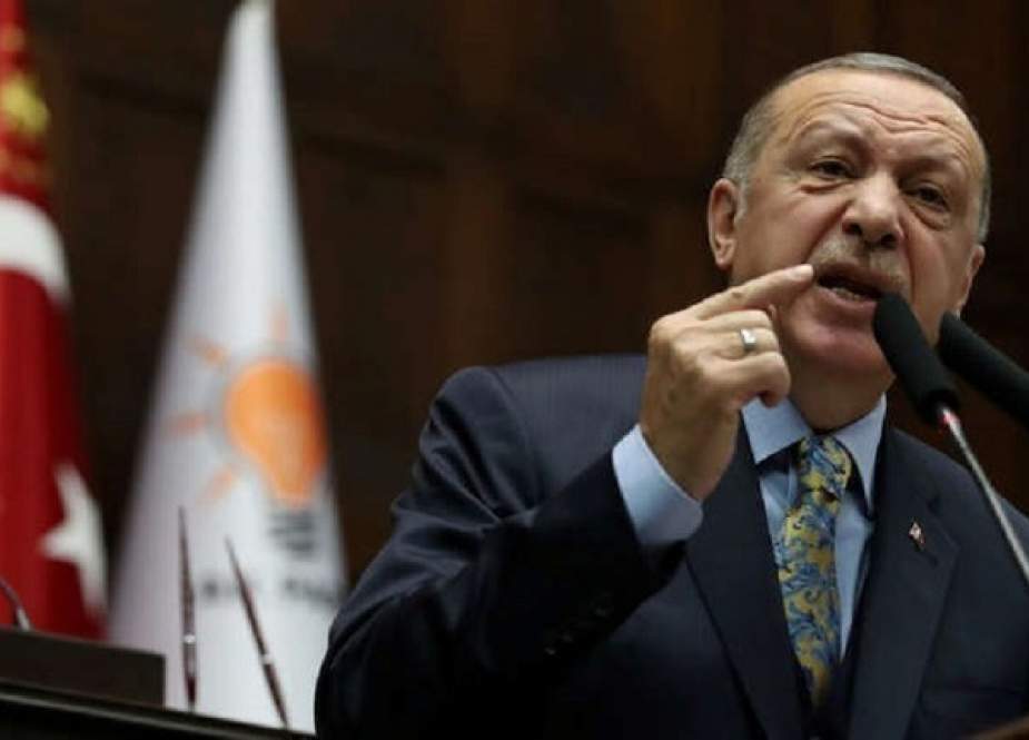 أردوغان: تركيا موجودة شرق المتوسط بكامل قواتها!