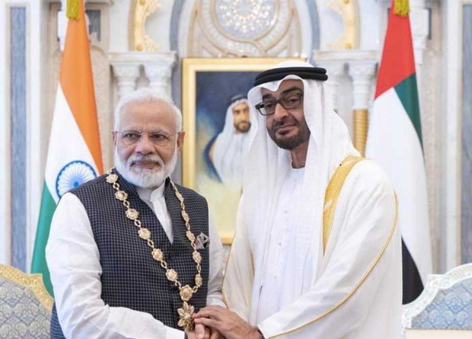 الإمارات تمنح رئيس وزراء الهند أرفع وسام مدني