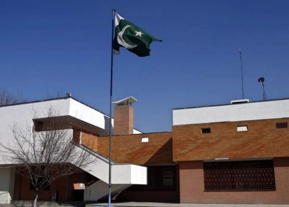 جلال آباد، پاکستانی قونصل خانے کے باہر دھماکہ، 3 افراد زخمی