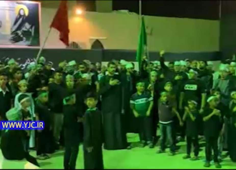 برافراشتن پرچم عزای حسینی در مسقط