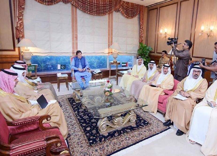وزیراعظم سے سعودی اور اماراتی وزرائےخارجہ کی ملاقات، مسئلہ کشمیر پر تبادلہ خیال
