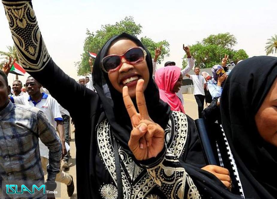 ثالث وزيرة خارجية عربية.. المرأة السودانية ‘‘تكتب التاريخ‘‘