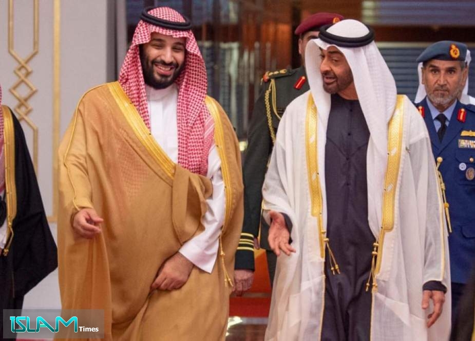 Mohamed bin Zayed al-Nahyan and Saudi Crown Prince Mohammad bin Salman