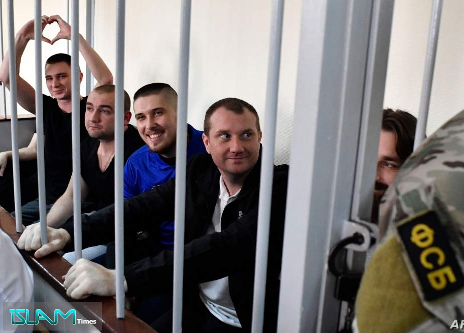 Russia and Ukraine begin prisoner exchange in landmark deal