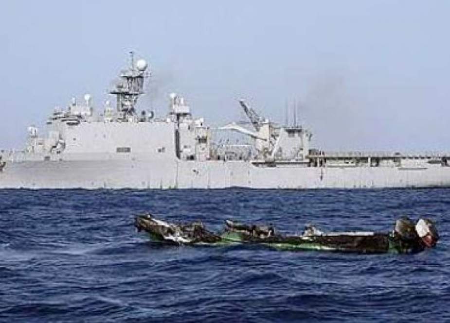 US warship in Red Sea.jpg
