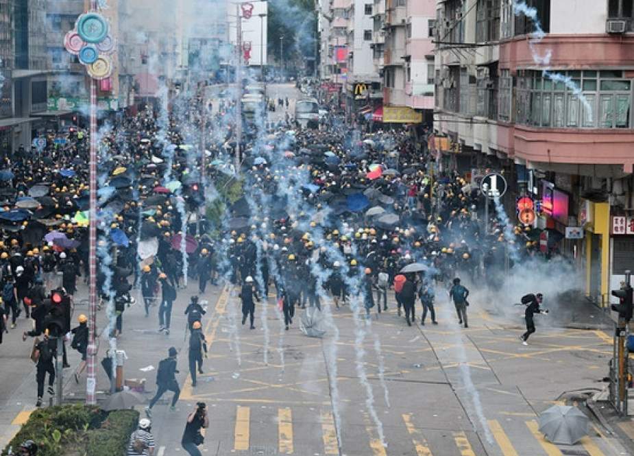 انگلیس در خط مقدم بحران‌سازی در هنگ کنگ