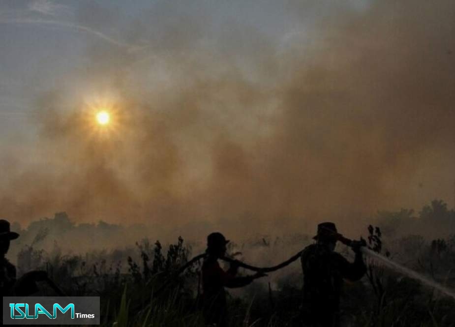 غلق آلاف المدارس في إندونيسيا وماليزيا بسبب الحرائق