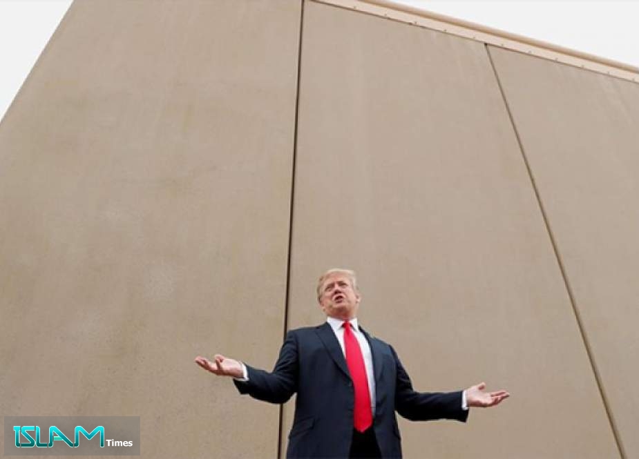 ترامب: الجدار الحدودي الجديد مع المكسيك معزز بتكنولوجيا ‘التجسس’