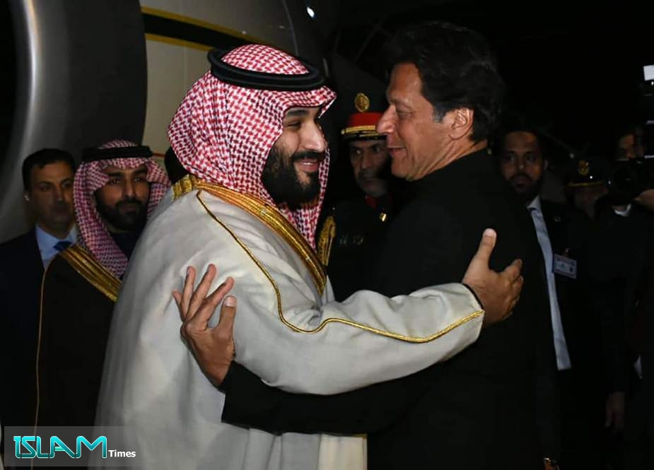 Bin Salman and Trump asked me to communicate with Rouhani in order to help defuse tensions with Iran : Imran Khan