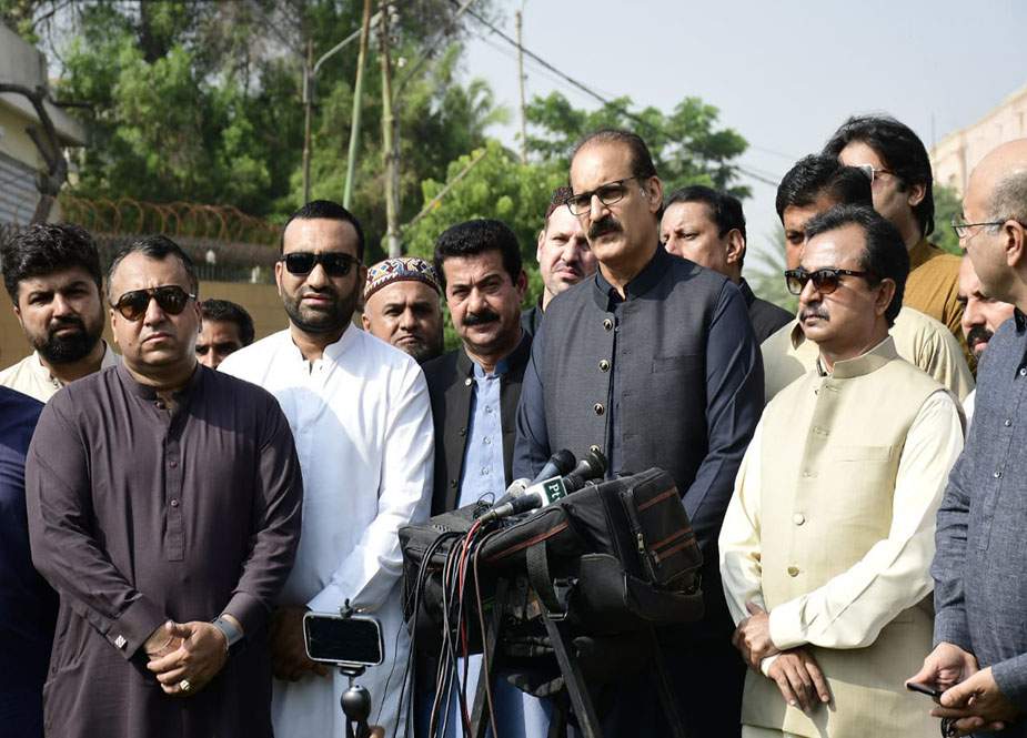 پورے سندھ کا کچرا پی پی کے اندر اکٹھا ہے، سندھ کے حالات سے واقف ہیں، عامر محمود کیانی