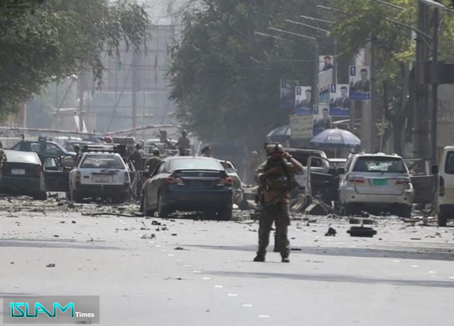 Explosions in Kabul as Afghan presidential election begins.