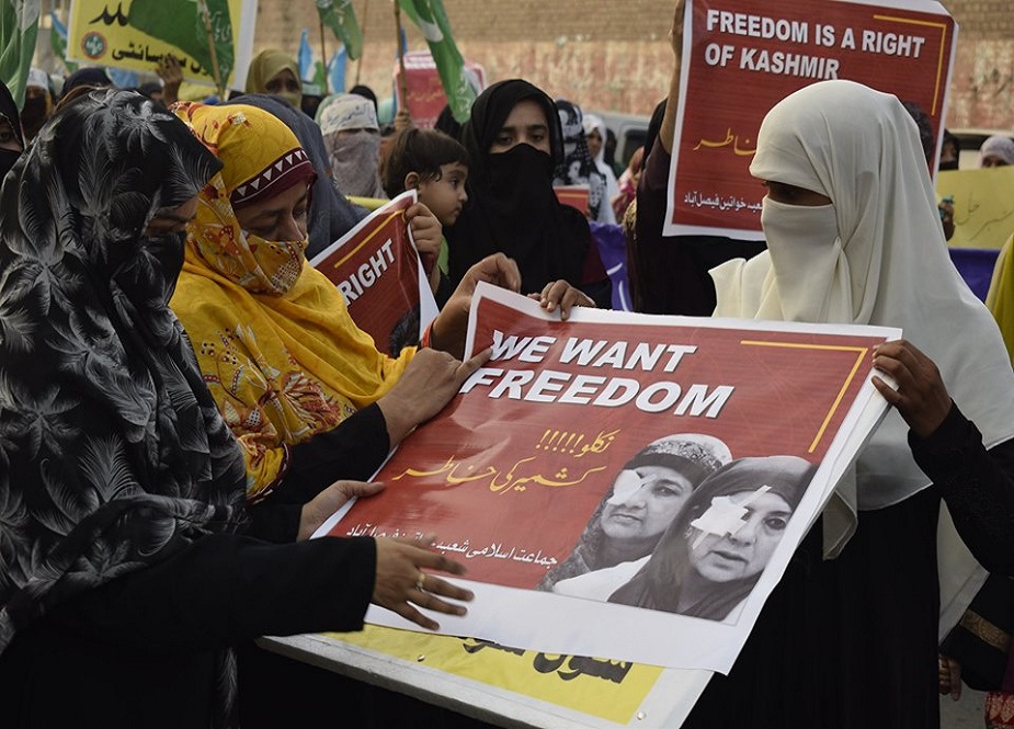 فیصل آباد، جماعت اسلامی خواتین کے زیراہتمام یکجہتی کشمیر مارچ کی تصاویر
