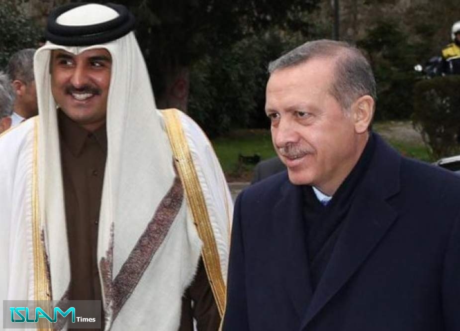أمير قطر يتصل بالرئيس التركي لمناقشة الوضع في سوريا