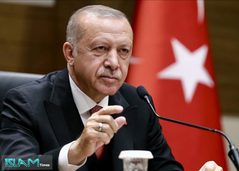 Erdogan Threatens to Restart Syria Operation Tuesday if Deal Not Respected