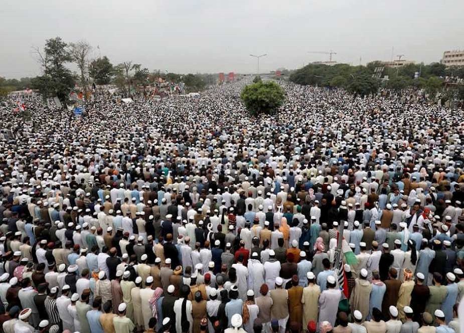پشاور موڑ اسلام آباد میں مولانا فضل الرحمان کے آزادی مارچ کے مناظر