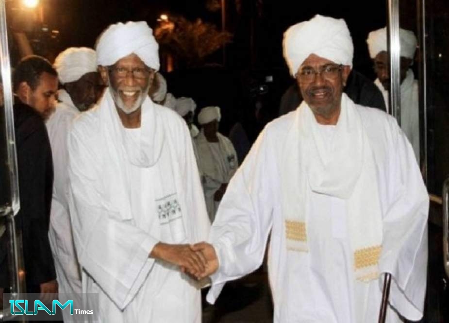 المركزي السوداني يجمد حسابات تابعة لقيادات إخوانية