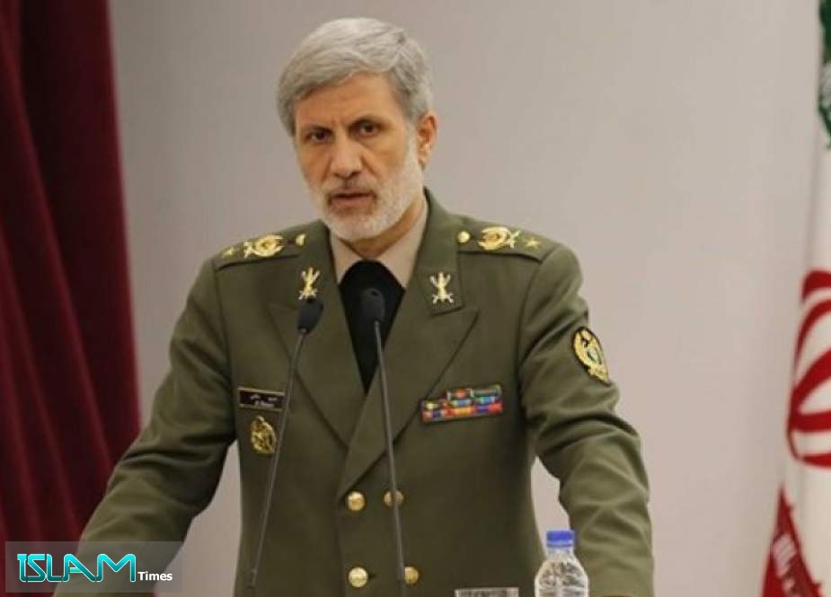 وزير الدفاع الايراني: المدمرة دماوند ستعود للخدمة قريباً