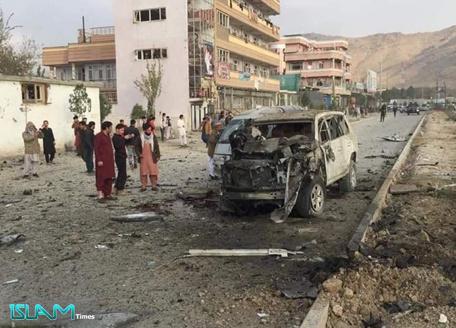 A Car Bomb Explodes in Kabul, Killing and Wounding 14 People