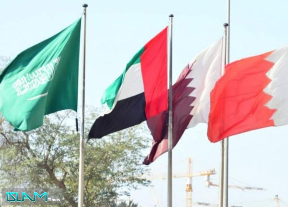 الإمارات تلمح بحل الأزمة الخليجية عن قريب