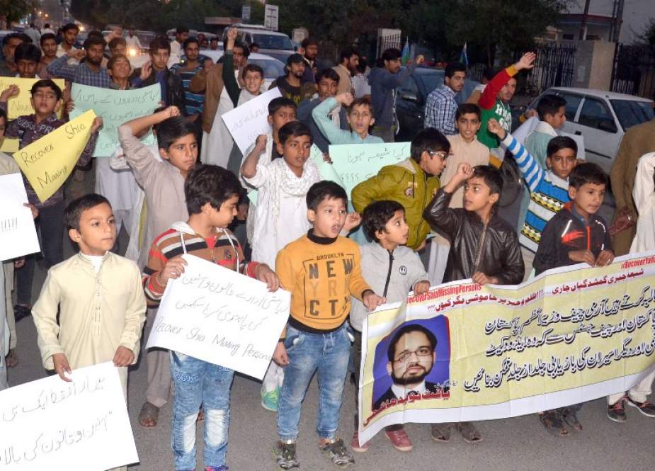 ملک بھر سے لاپتہ افراد کی بازیابی کیلئے ملتان پریس کلب کے سامنے احتجاجی مظاہرہ 