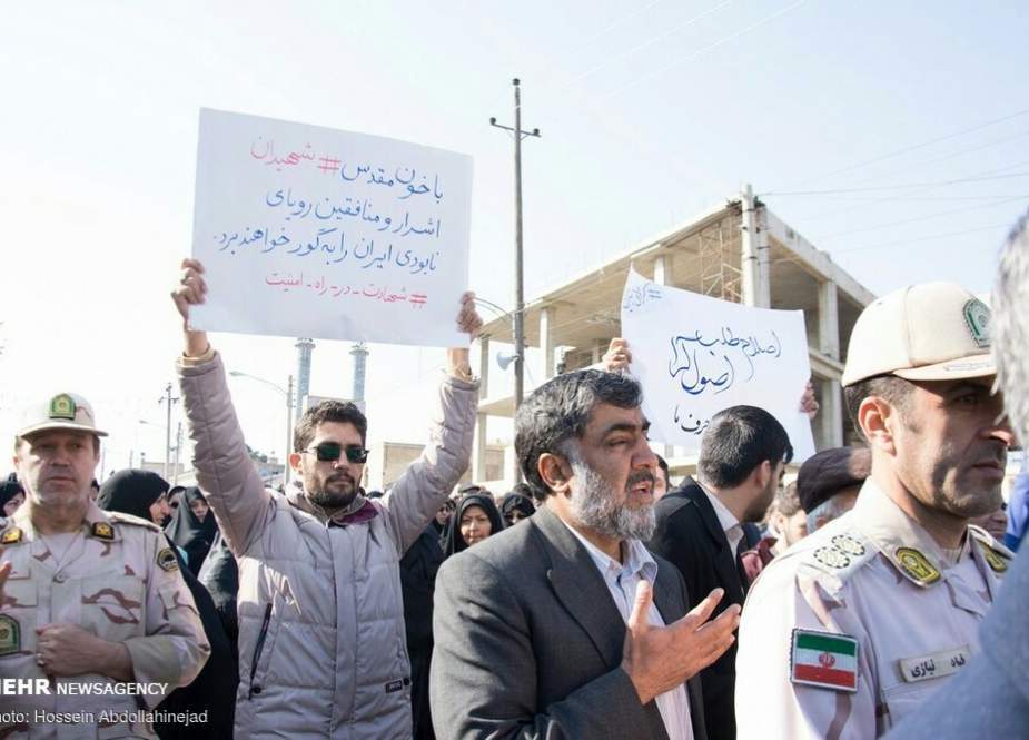 ایران میں پر تشدد احتجاج کے پسِ پردہ محرکات
