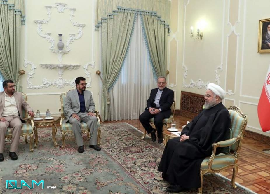 روحاني يشيد بشجاعة وصمود الشعب اليمني بمواجهة العدوان