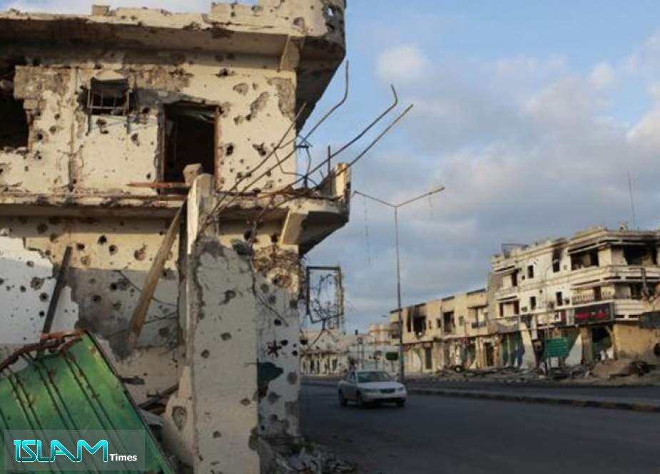 إصابات بين المدنيين بقصف لطيران حفتر على مدينة مصراتة
