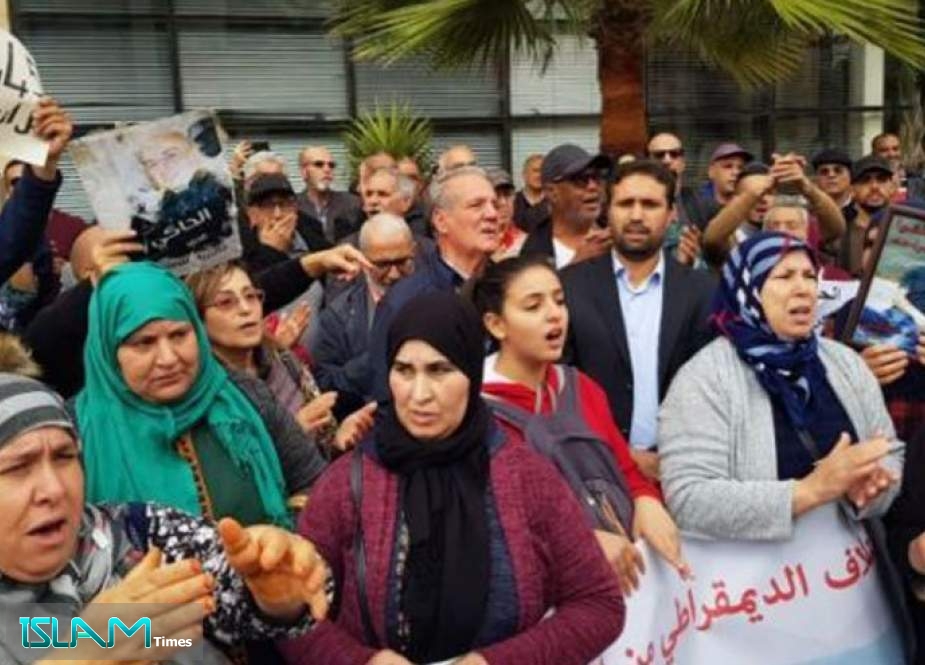 عائلات معتقلي حراك الريف بالمغرب تنظم وقفة احتجاجية