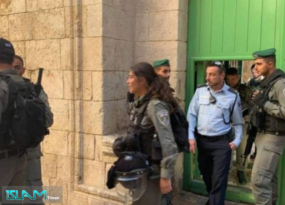 الاحتلال يغلق 3 مؤسسات فلسطينية بالقدس المحتلة