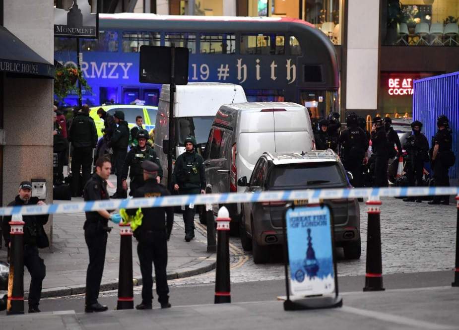 لندن برج پر فائرنگ، 3 افراد ہلاک