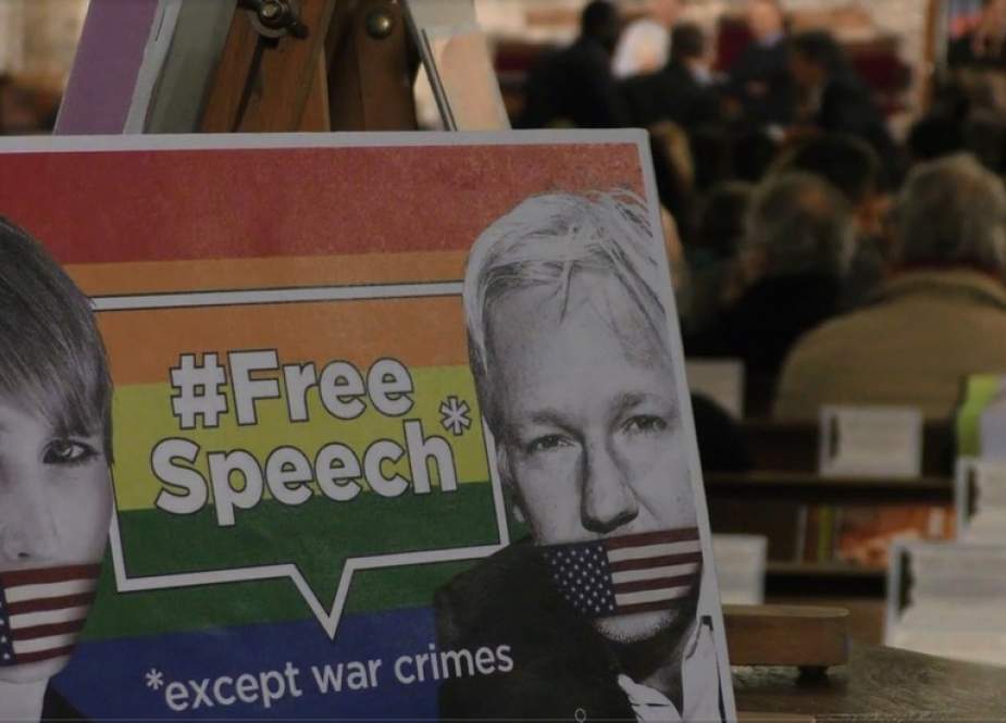 Assange imprisonment.jpg