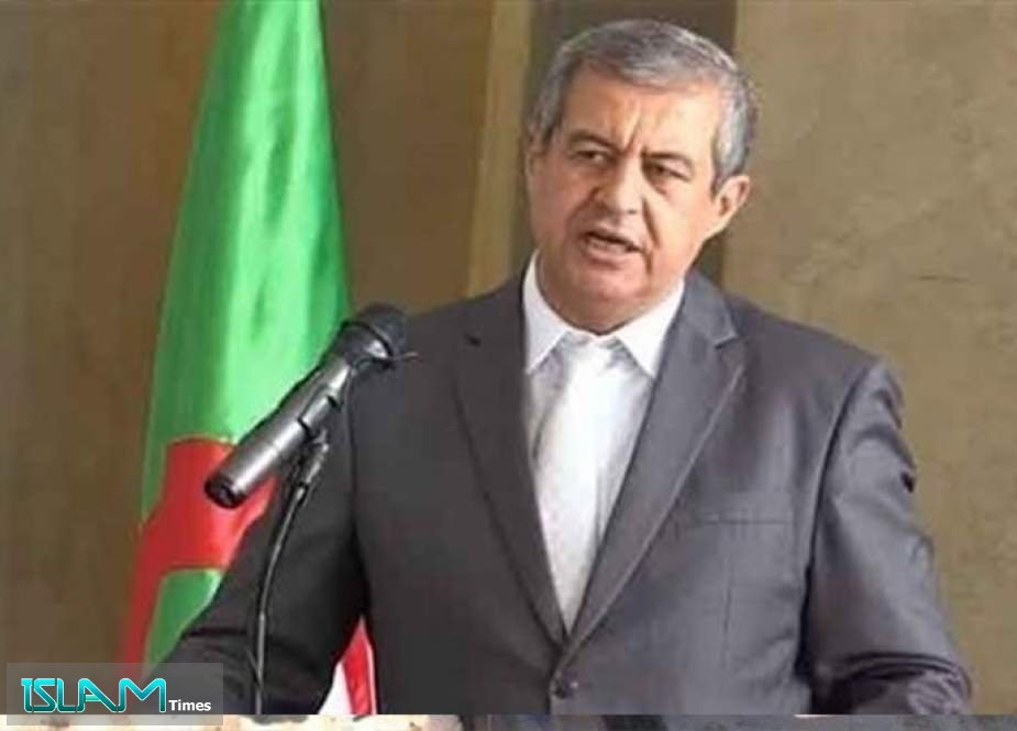 وزير جزائري: الهدف من التدخل، التشويش على الانتخابات الرئاسية